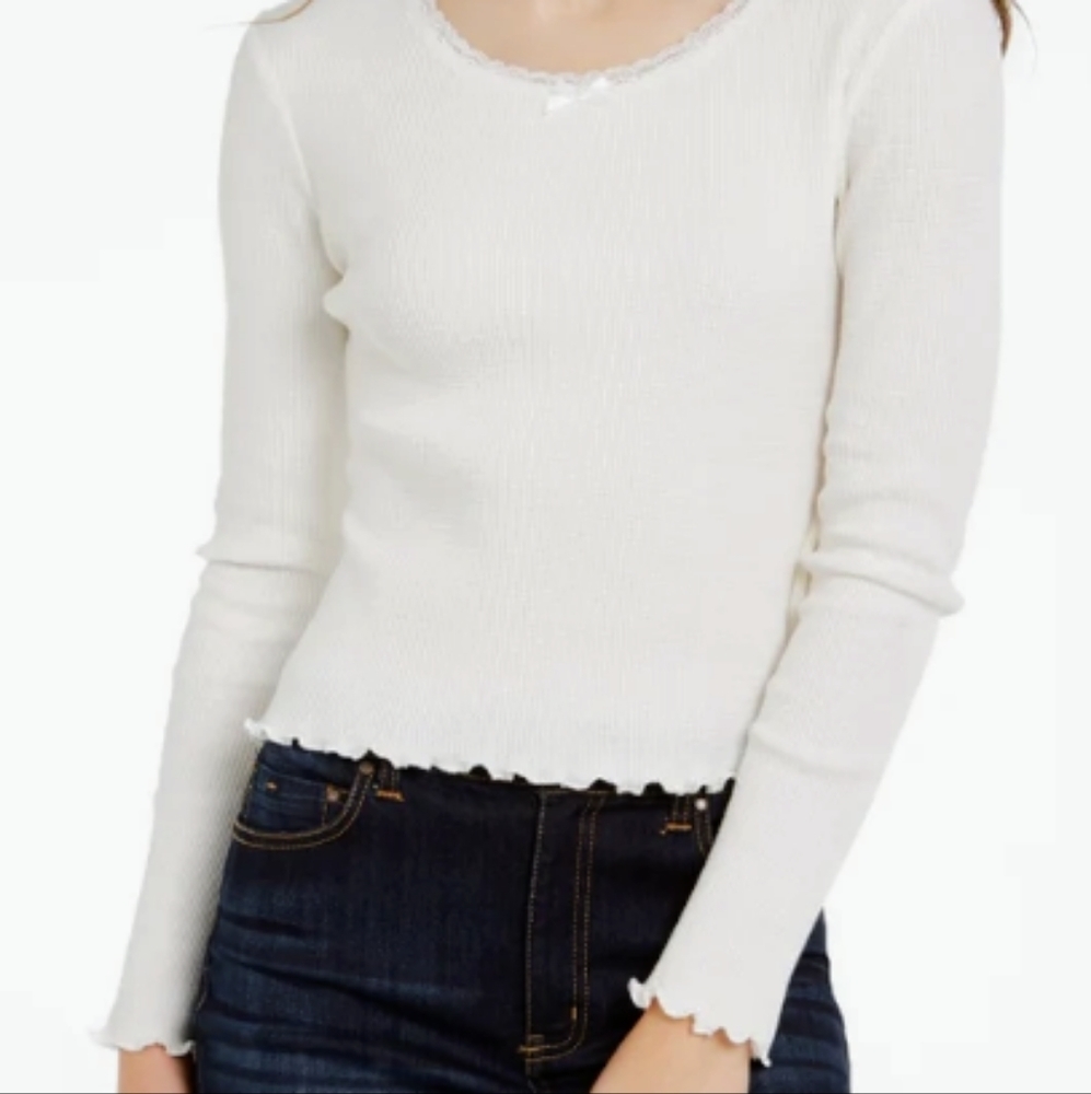 Polly and Esther Waffle Knit Thermal Style Long Sleeve Cropped White Shirt, M